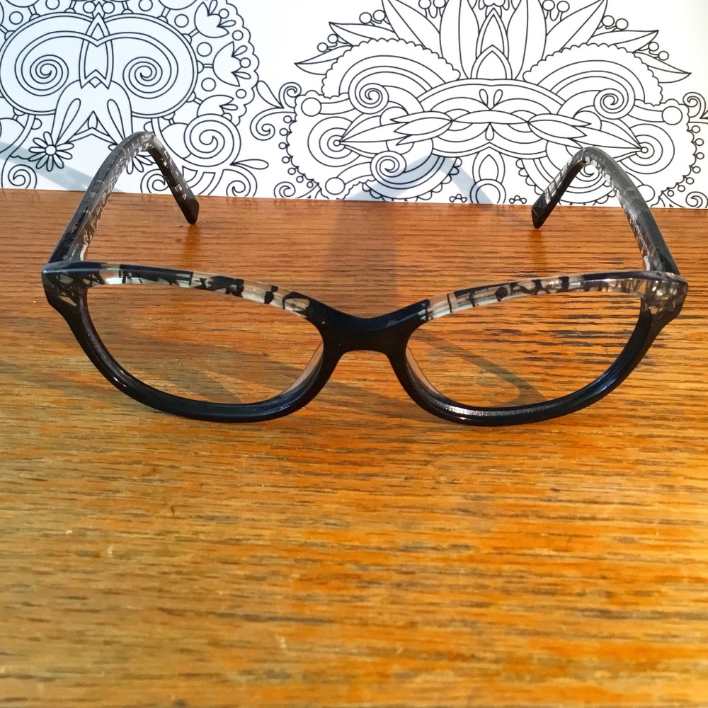 Furla Black Tortoiseshell Cat-Eye Glasses